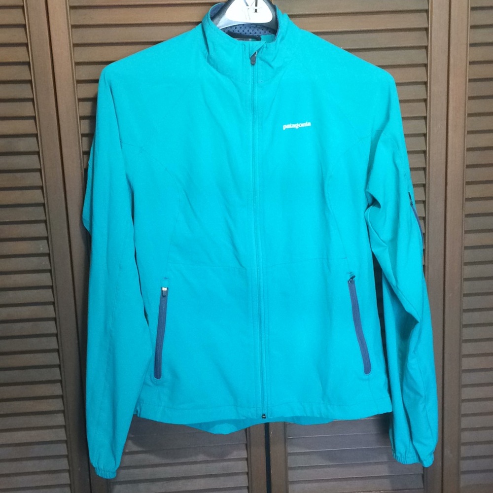 Patagonia Women’s Wind Breaker